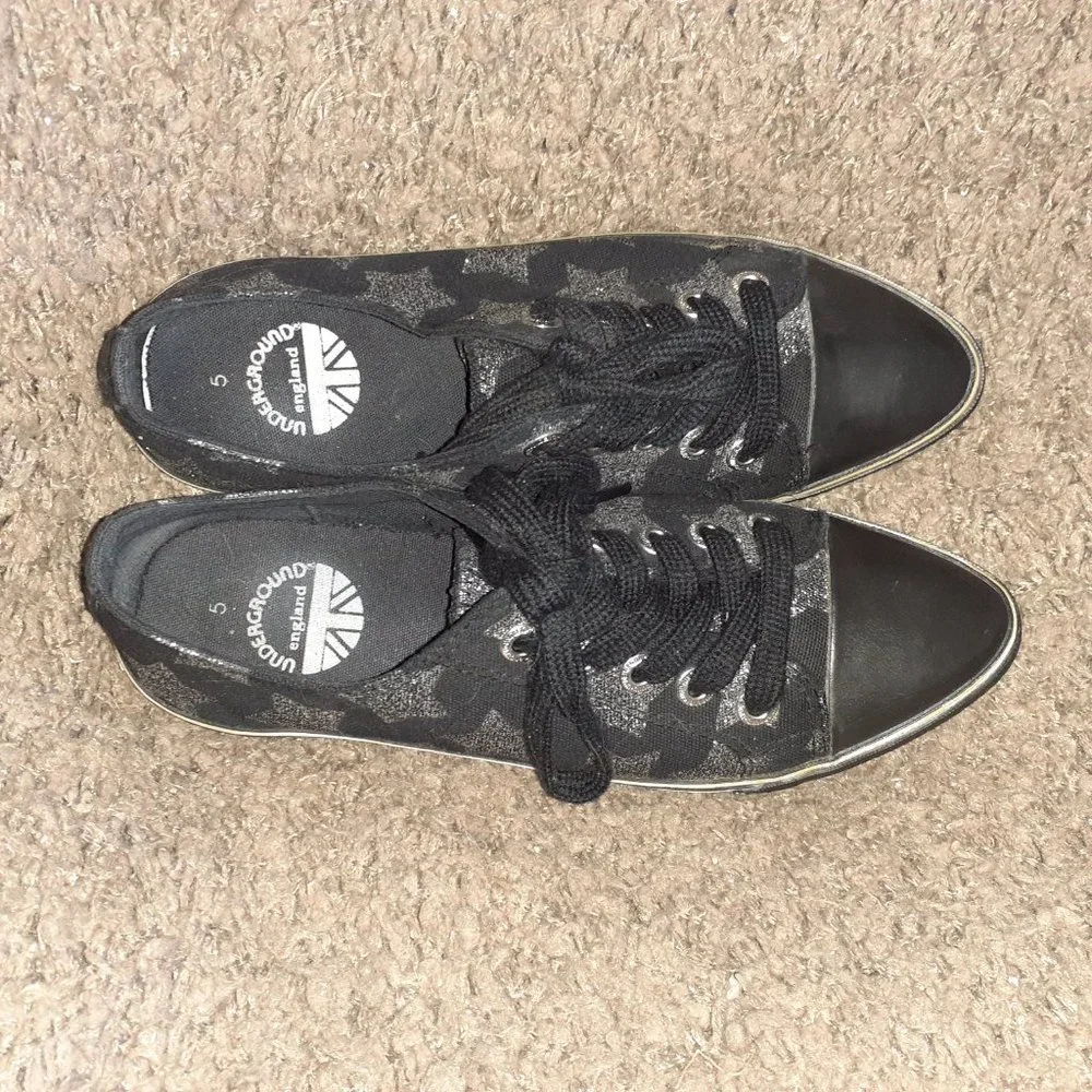 UNDERGROUND ENGLAND-Black/Silver Glitter Stars-Leather Pointed Toe-Sz 5 UK/7 US